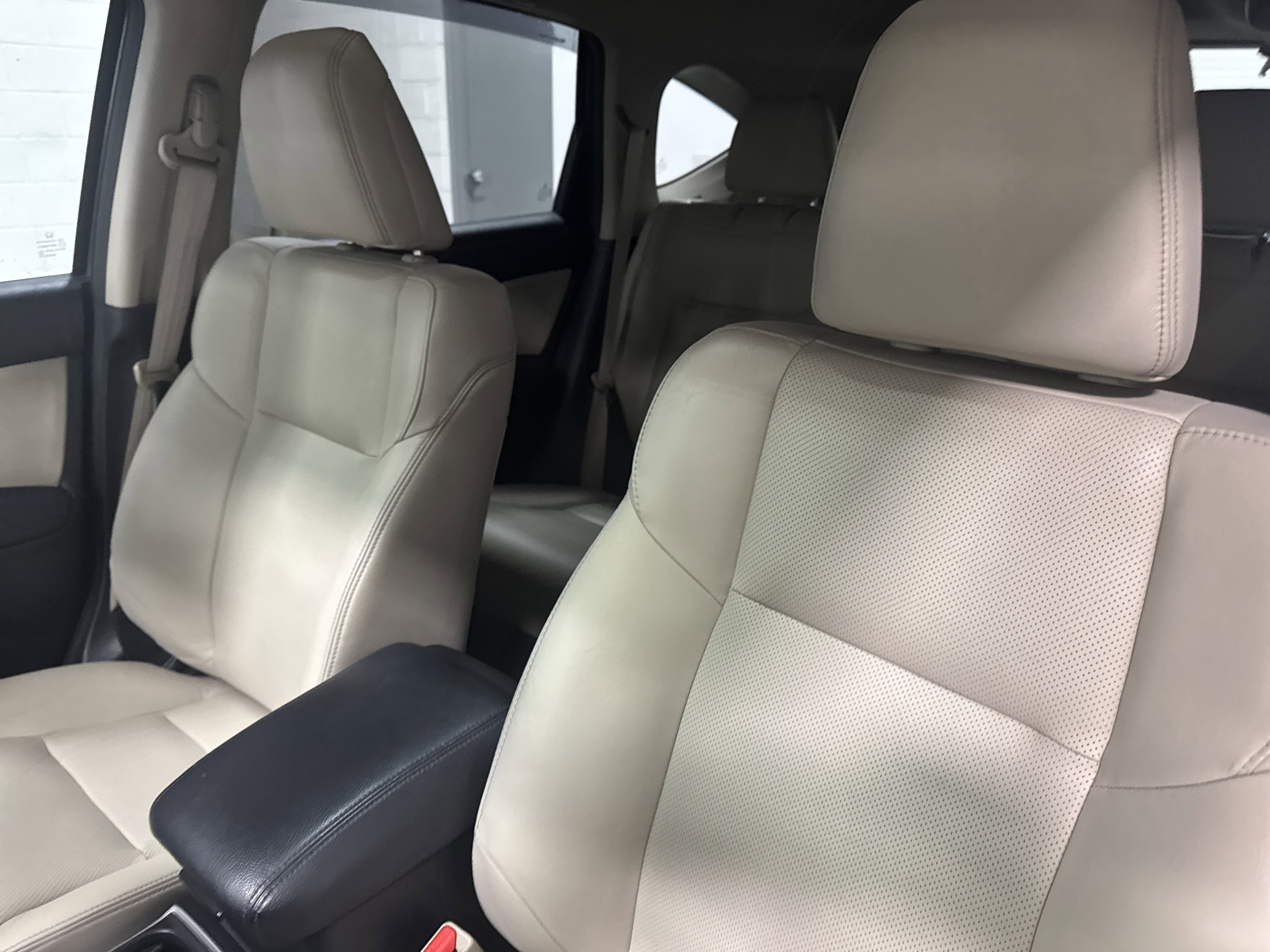 Used 2015 Honda CR-V EX-L image 29