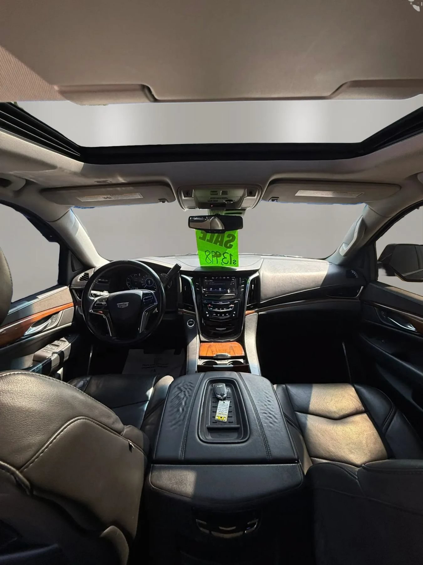 Used 2016 Cadillac Escalade Premium RWD image 15