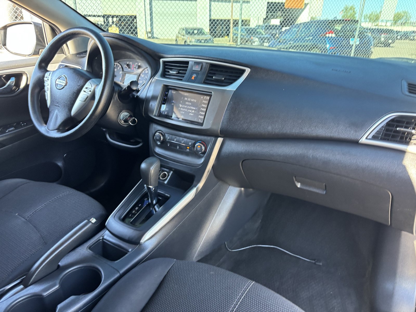 Used 2017 Nissan Sentra S FWD image 13