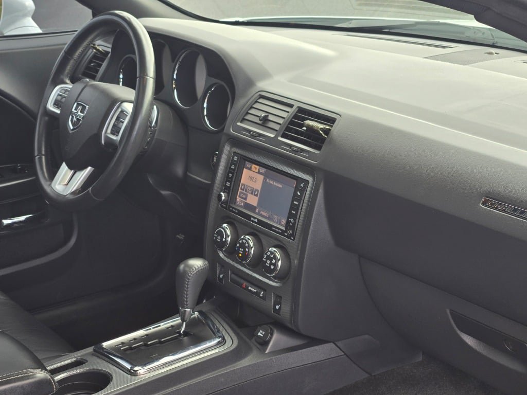 Used 2012 Dodge Challenger R/T Plus RWD image 7