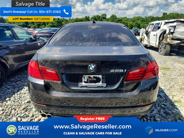 Used 2011 BMW 528i Sedan RWD image 8