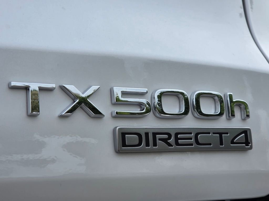 New 2026 Lexus TX 500h AWD w/ Technology Package image 8