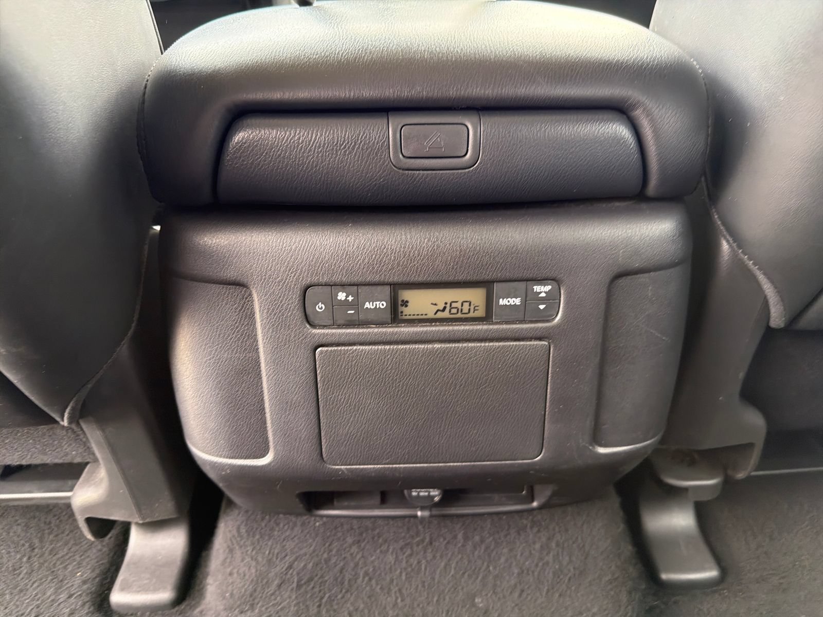Certified 2024 Nissan Armada SV AWD/4WD image 34