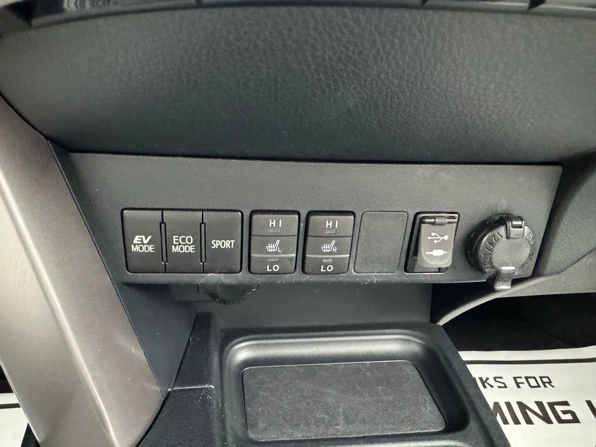 Used 2017 Toyota RAV4 Limited w/ Advanced Technology Package image 58