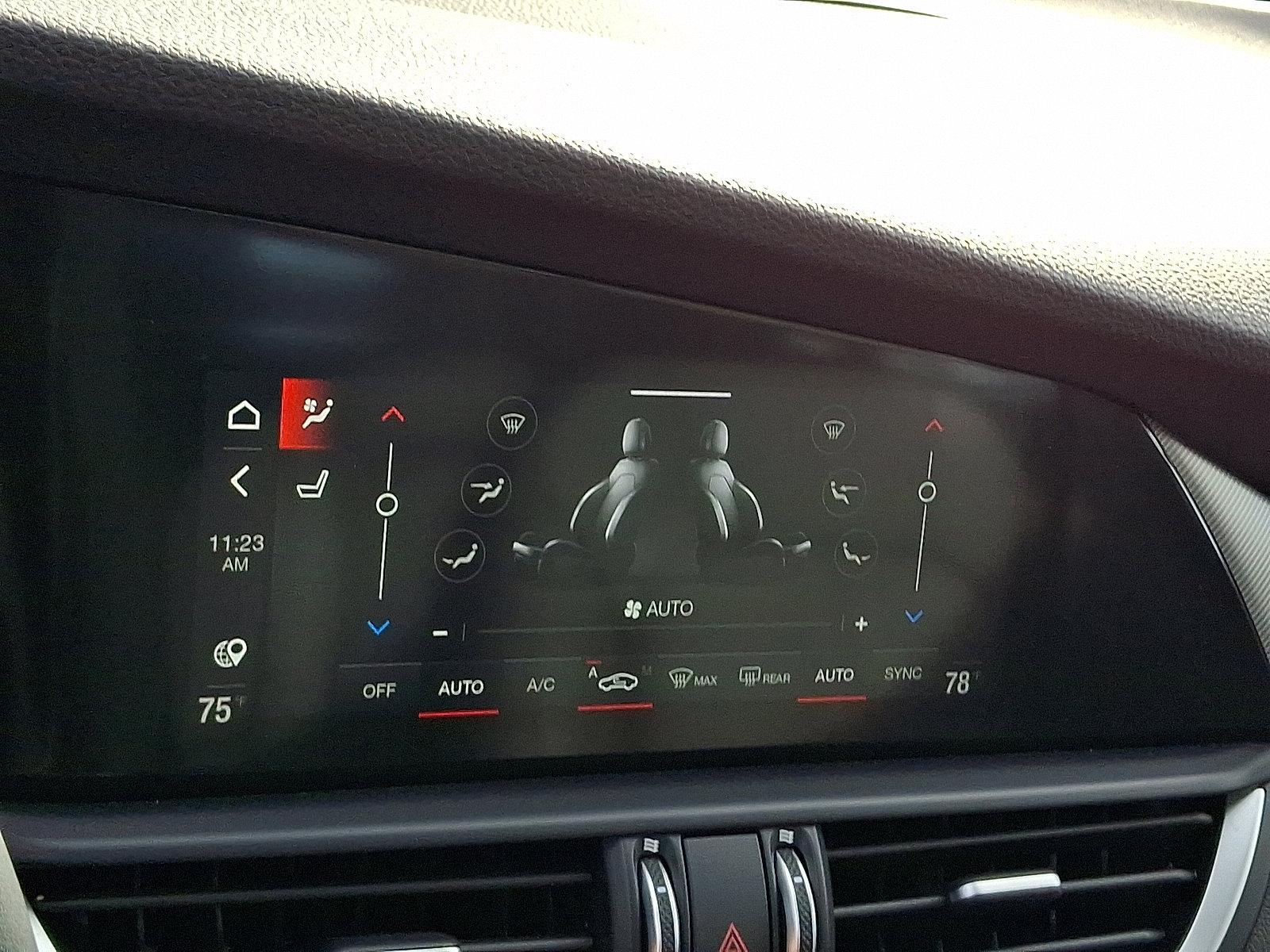 Used 2024 Alfa Romeo Giulia Ti image 17