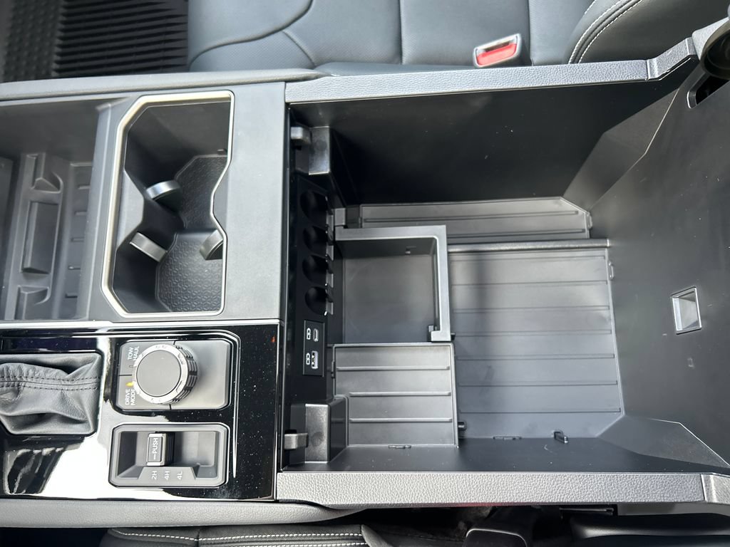 New 2026 Toyota Tundra Limited AWD/4WD image 23