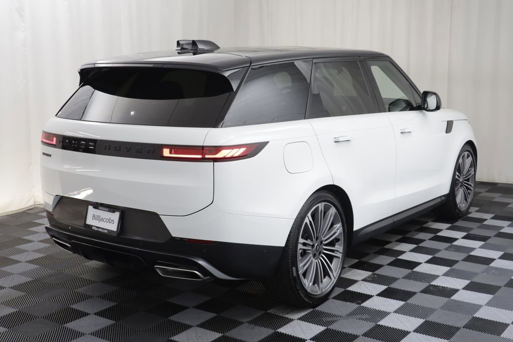 Certified 2025 Land Rover Range Rover Sport SE AWD/4WD image 19