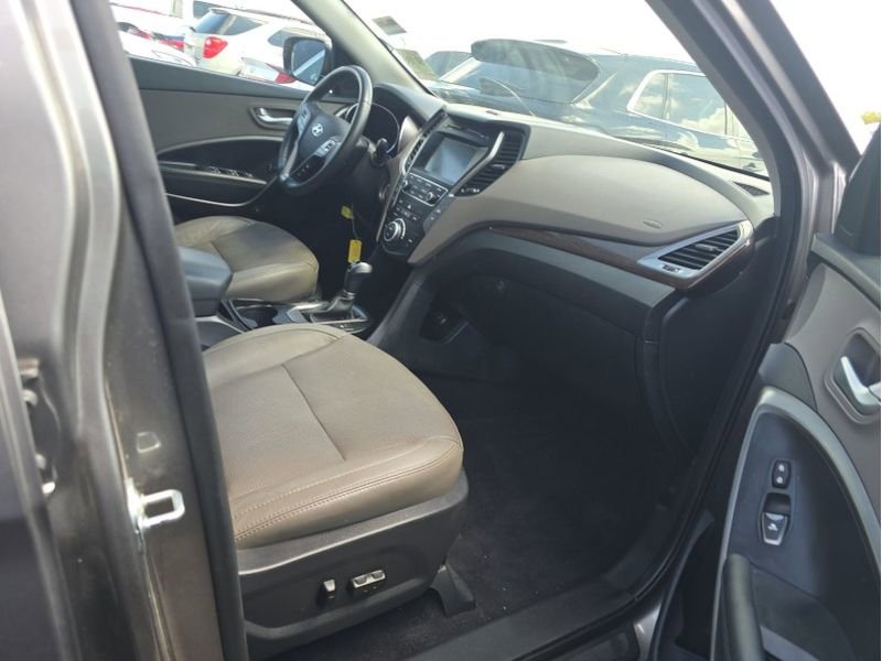 Used 2017 Hyundai Santa Fe Sport FWD image 22