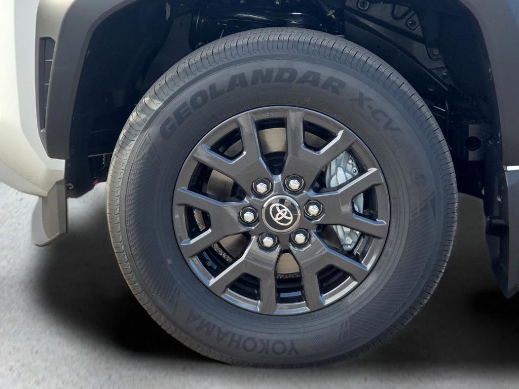 New 2026 Toyota 4Runner SR5 AWD/4WD image 9
