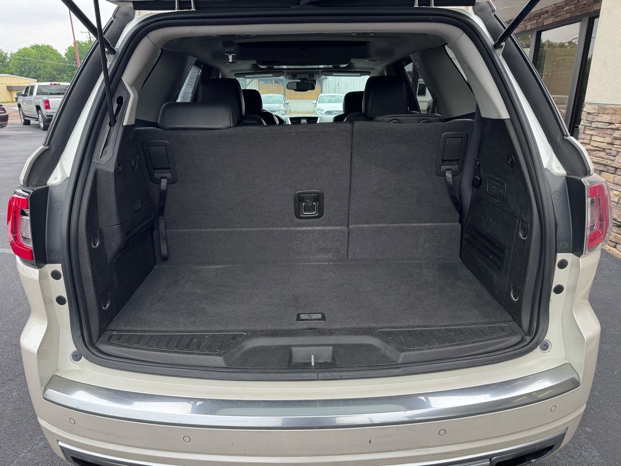Used 2014 GMC Acadia Denali AWD/4WD image 5