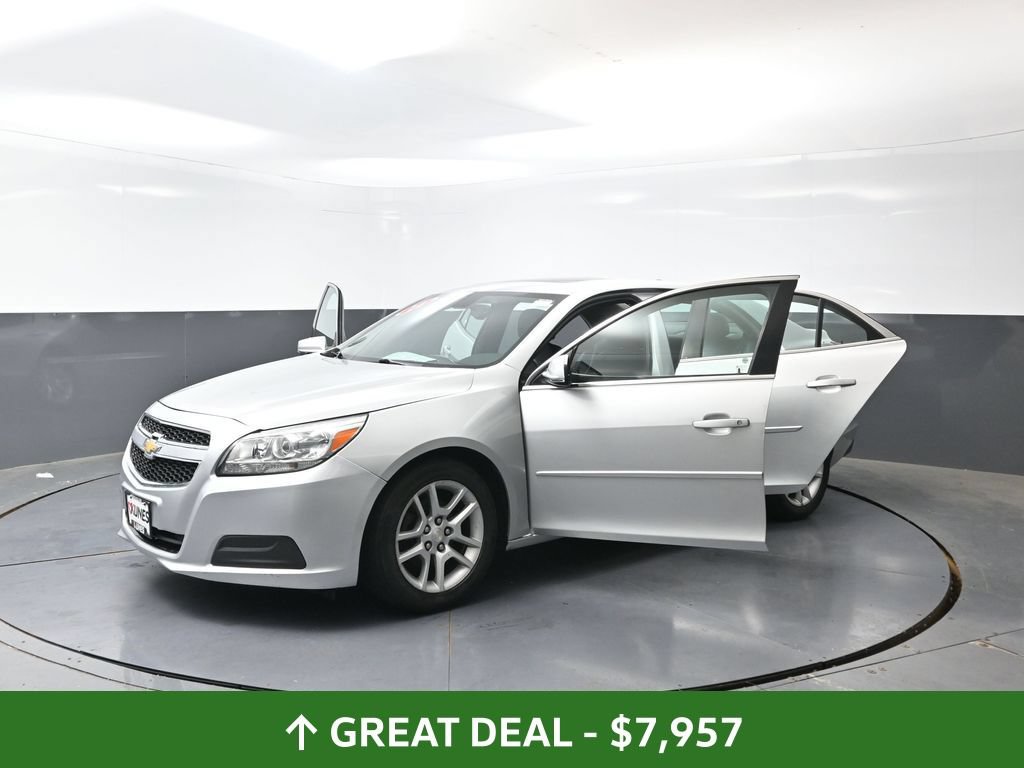 Used 2014 Chevrolet Malibu LT FWD image 56