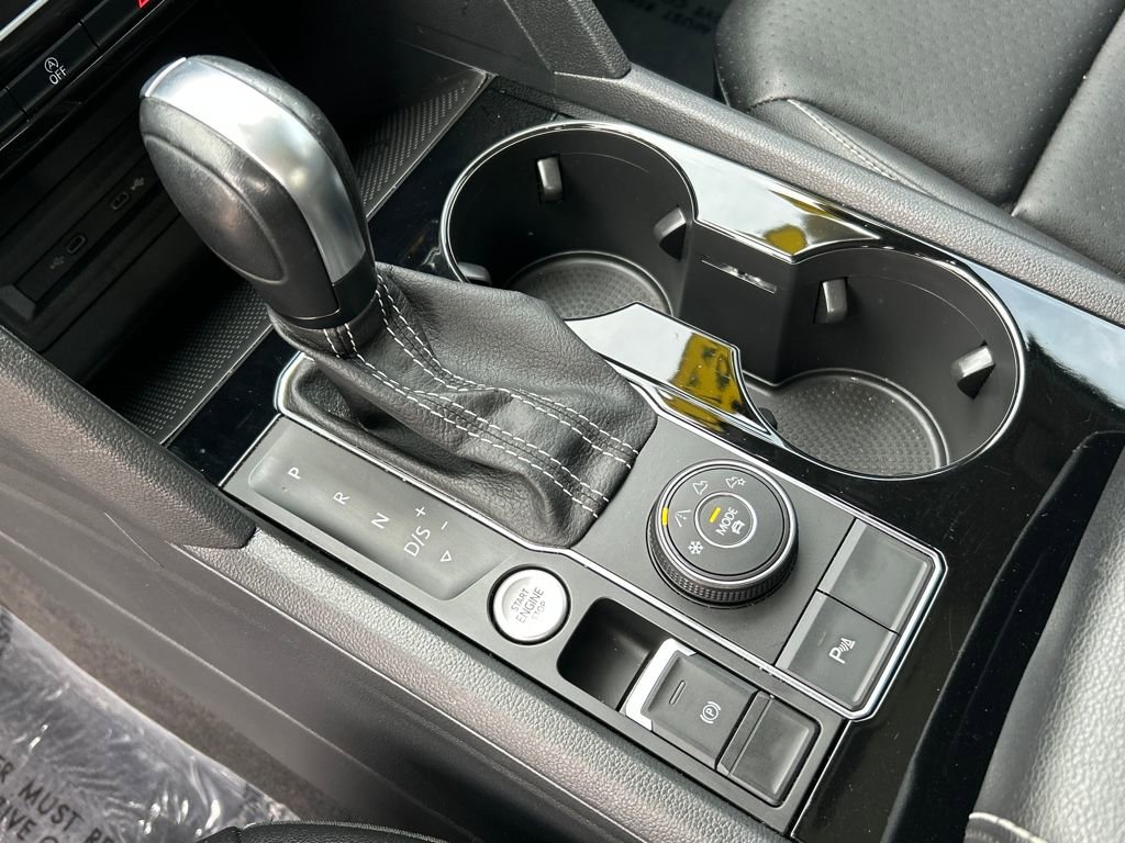 Used 2021 Volkswagen Atlas SEL image 18