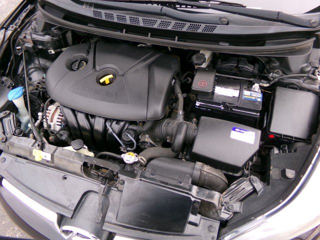 Used 2016 Hyundai Elantra SE FWD image 23