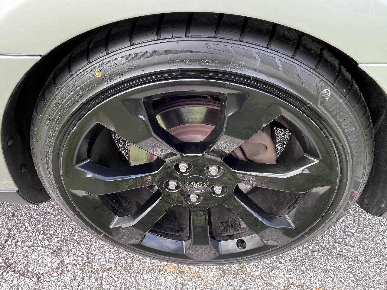 Used 2019 Ford Taurus SHO AWD/4WD image 18