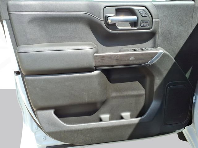 Used 2020 Chevrolet Silverado 1500 LTZ AWD/4WD image 10