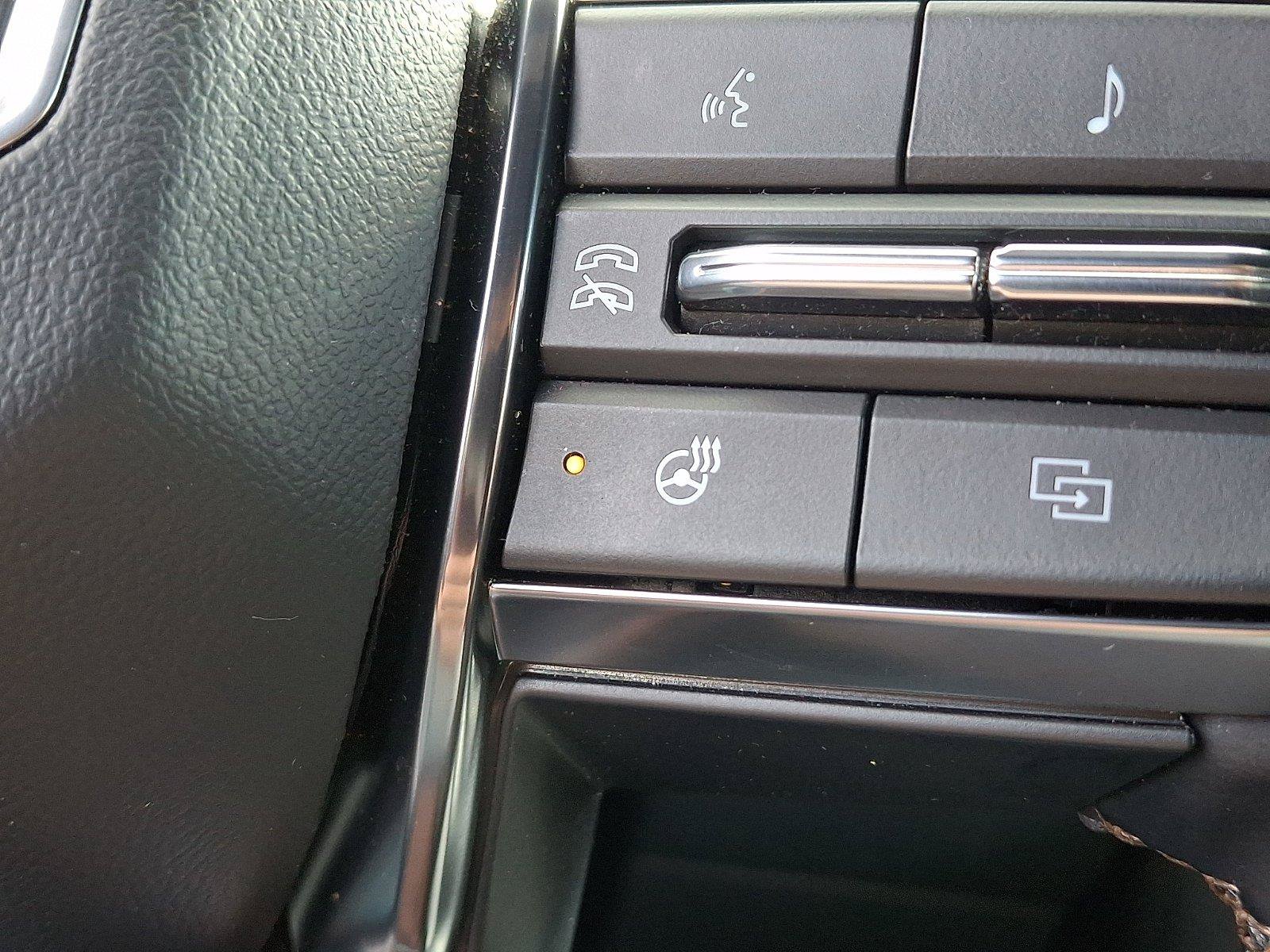 Used 2024 GMC Acadia AT4 w/ Luxury Package AWD/4WD image 26