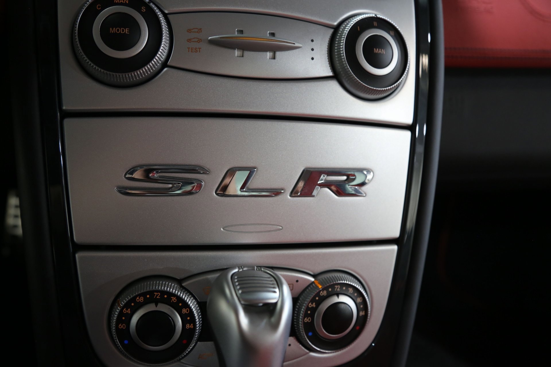 Used 2006 Mercedes-Benz SLR image 24