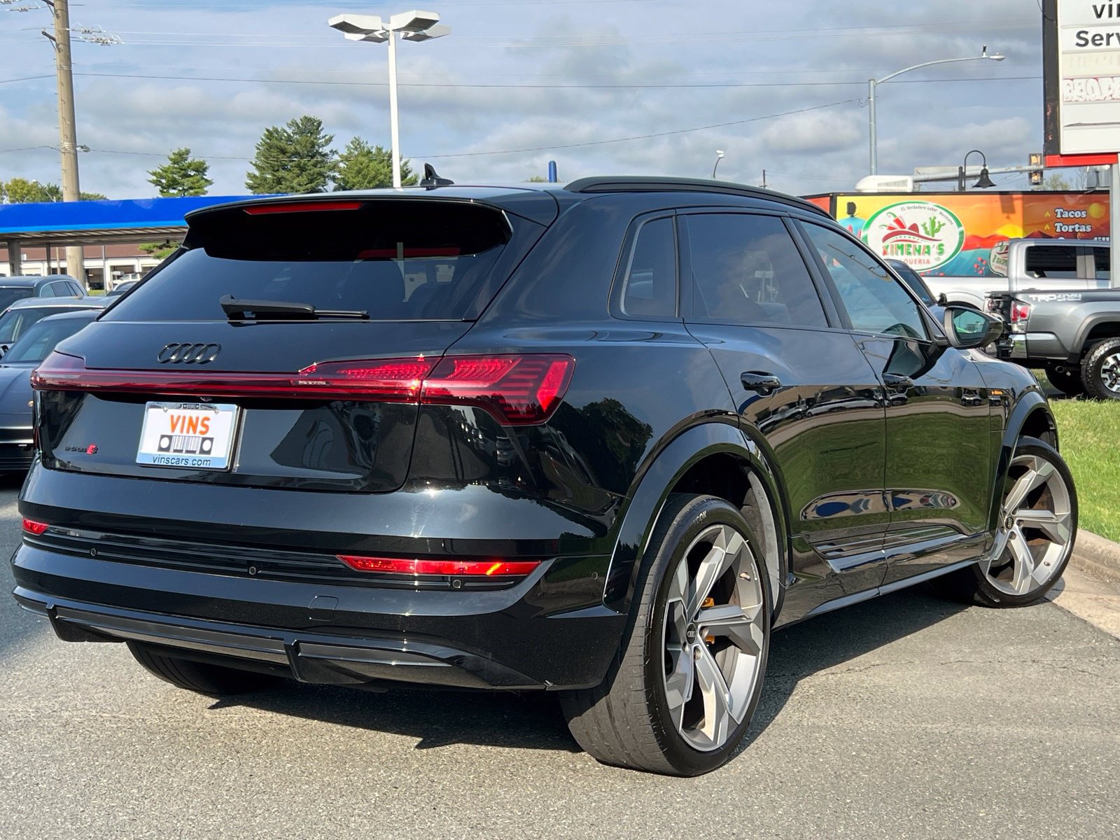 Used 2023 Audi e-tron S Prestige w/ Prestige Package AWD/4WD image 45