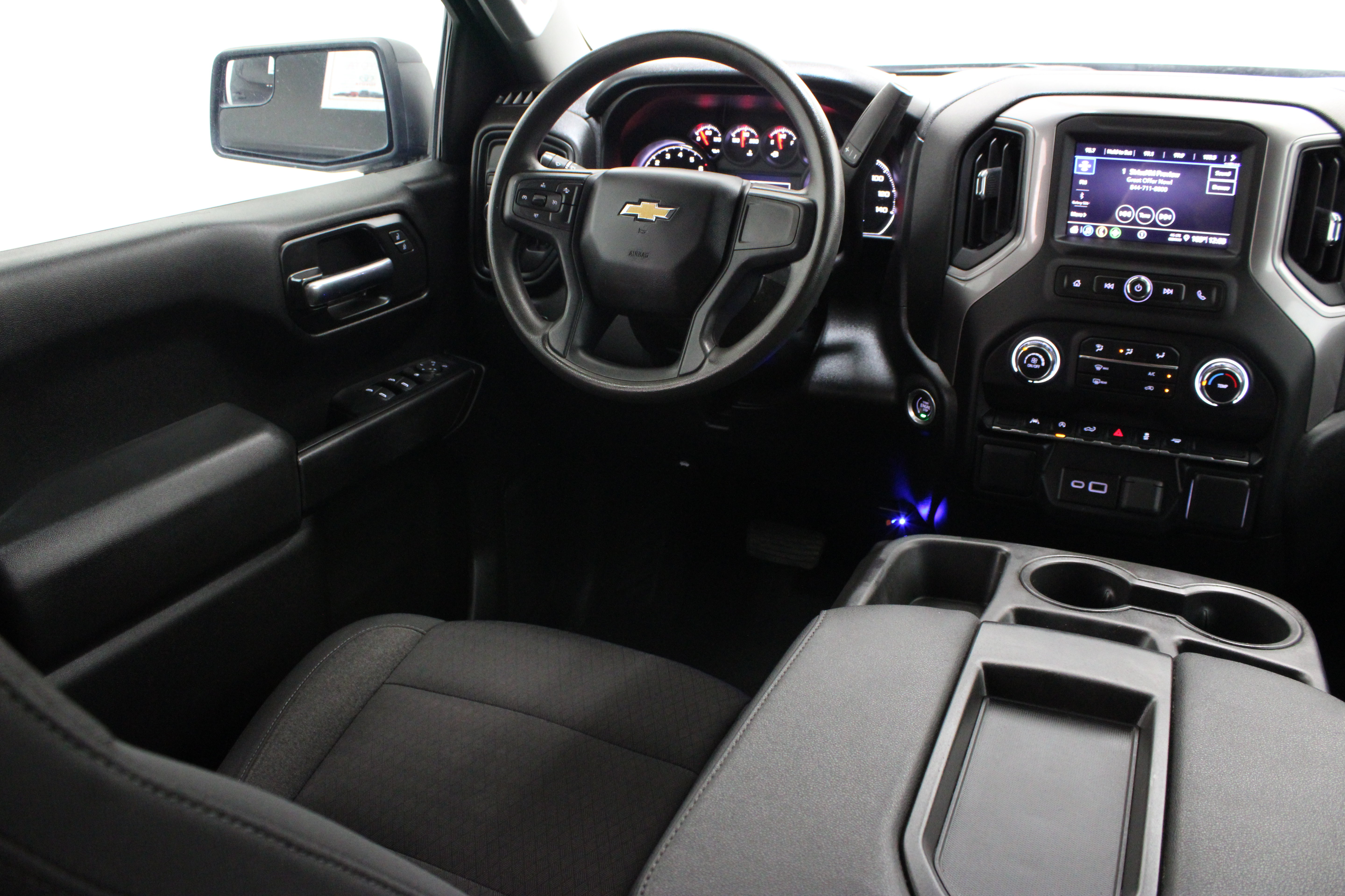 Used 2024 Chevrolet Silverado 1500 Custom RWD image 32