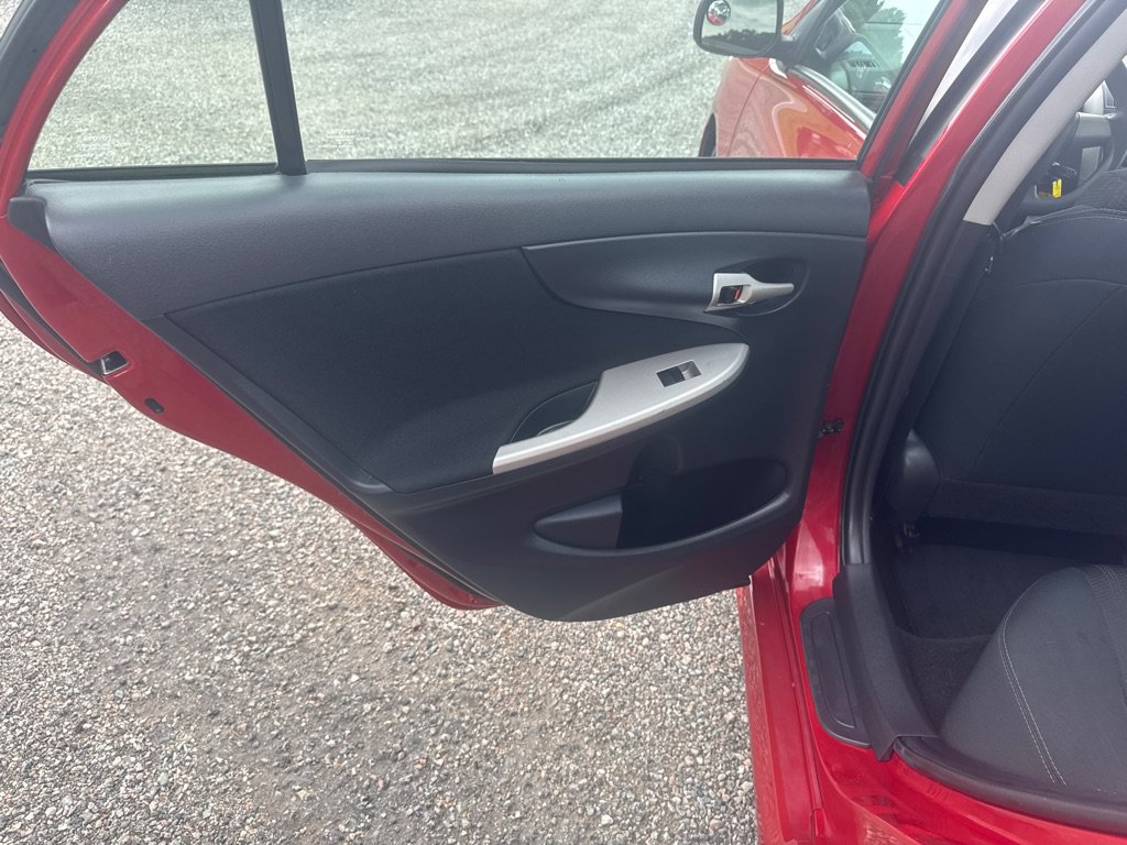 Used 2012 Toyota Corolla S FWD image 20