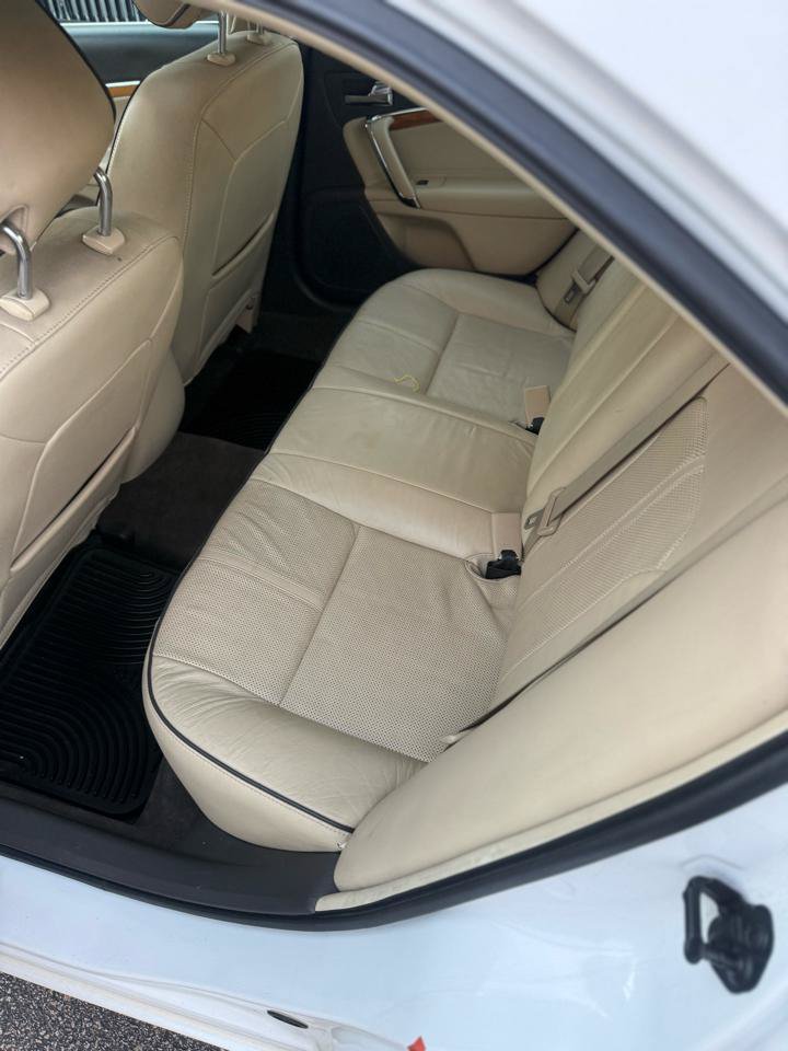 Used 2012 Lincoln MKZ AWD image 8