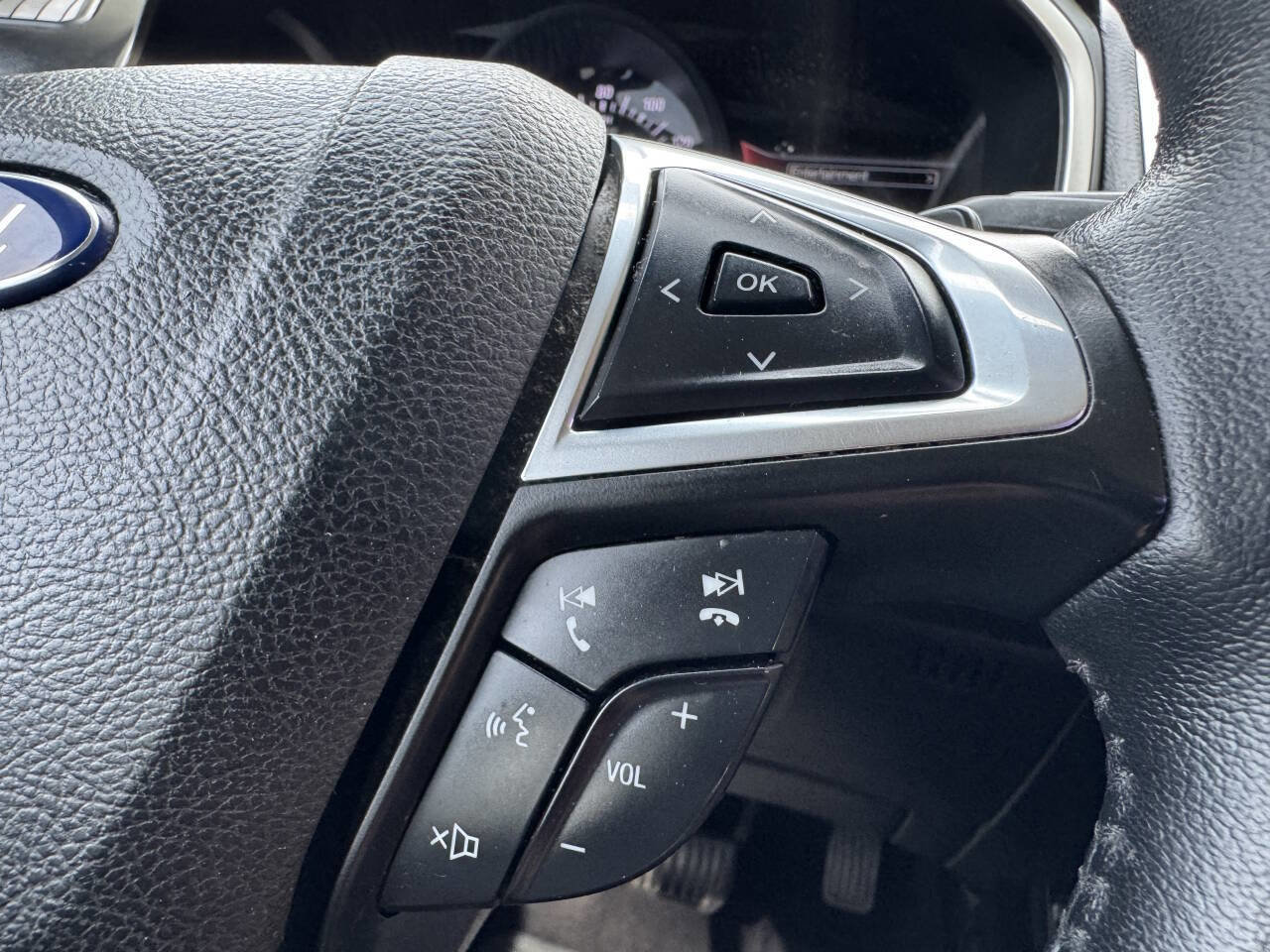 Used 2015 Ford Edge SEL w/ Equipment Group 201A image 31