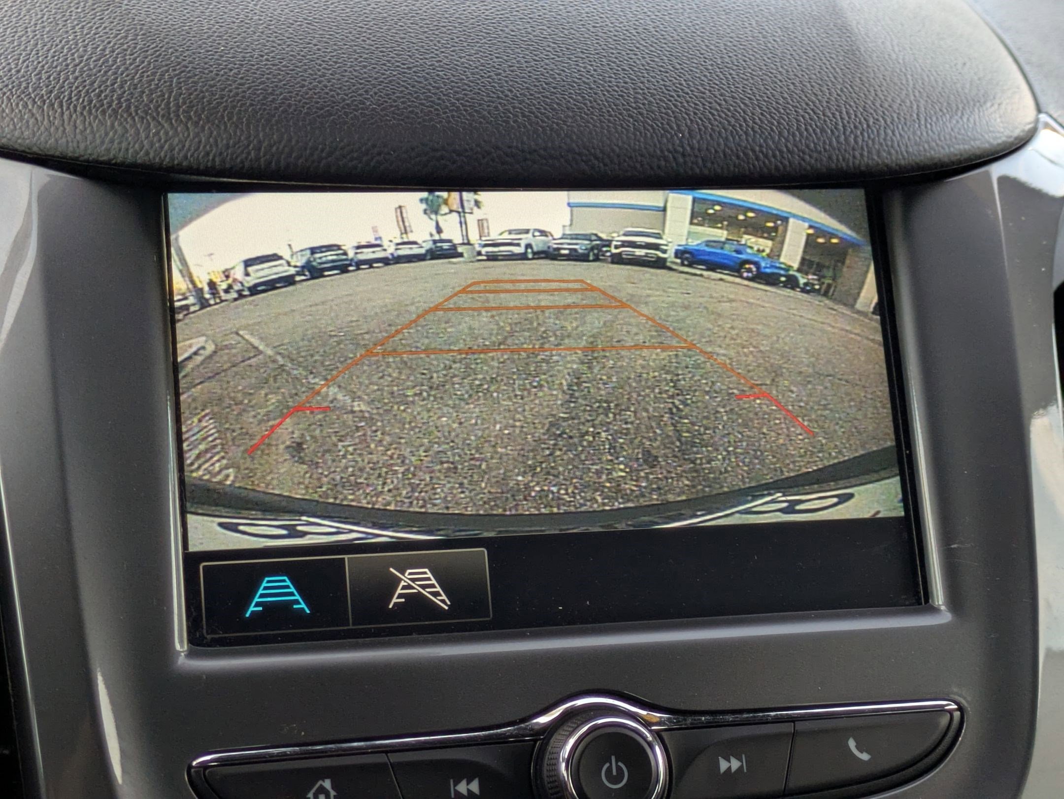 Used 2018 Chevrolet Cruze LT w/ RS Package image 19