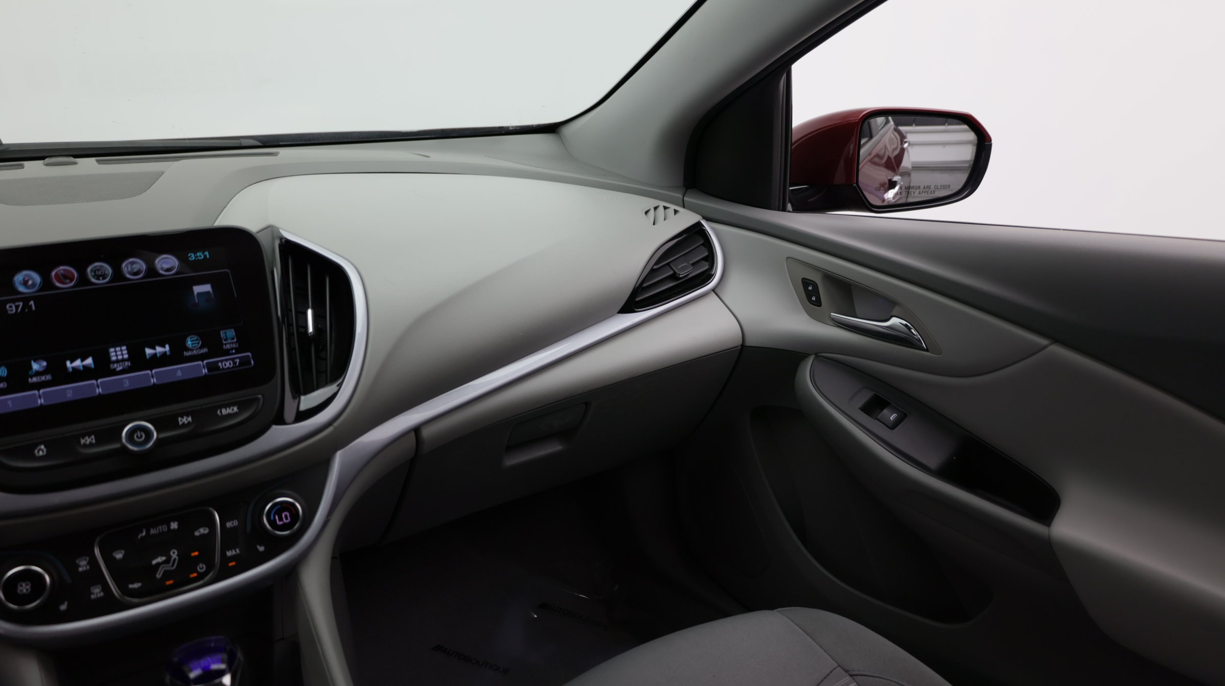Used 2017 Chevrolet Volt LT w/ Comfort Package FWD image 31