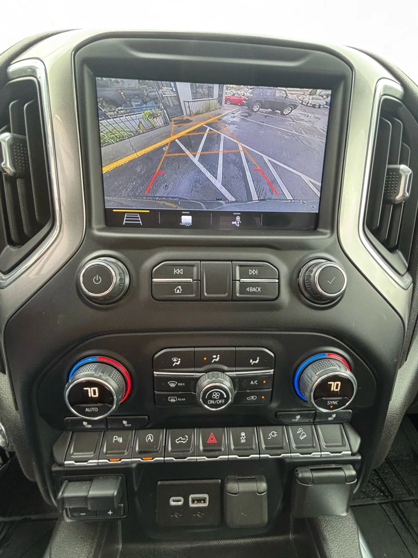 Used 2019 Chevrolet Silverado 1500 LT Trail Boss image 13