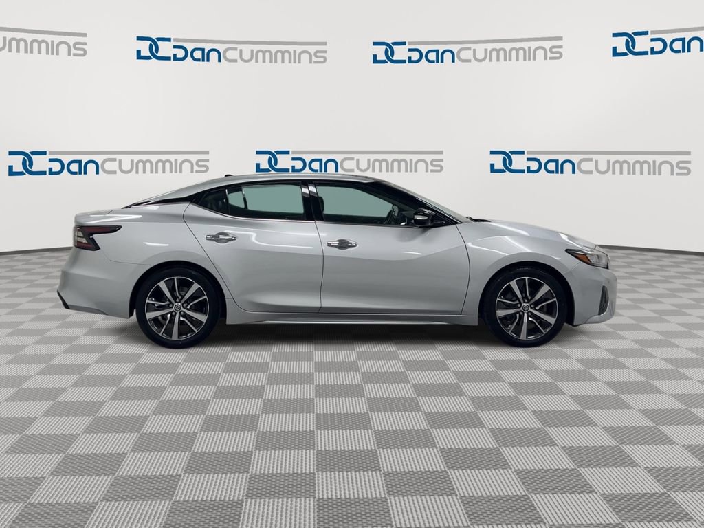Used 2020 Nissan Maxima 3.5 SL w/ Floor Mat Group FWD image 9