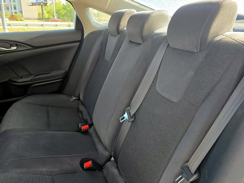Used 2019 Honda Insight LX image 23