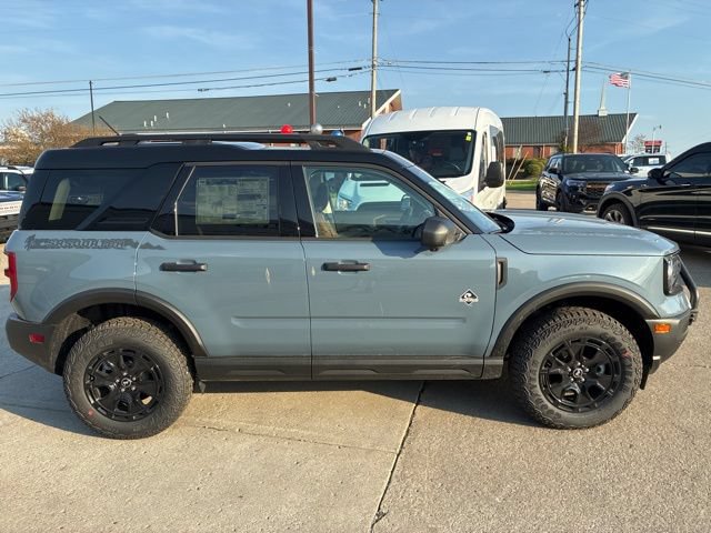 New 2026 Ford Bronco Sport Outer Banks w/ Sasquatch Outer Banks Package AWD/4WD image 10