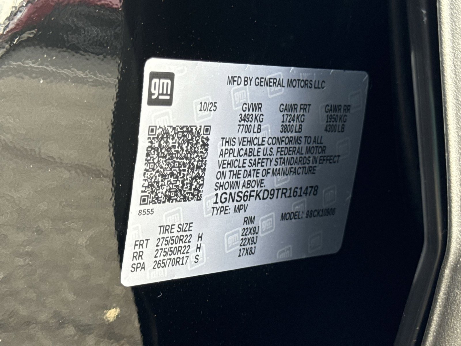 New 2026 Chevrolet Suburban Premier image 30