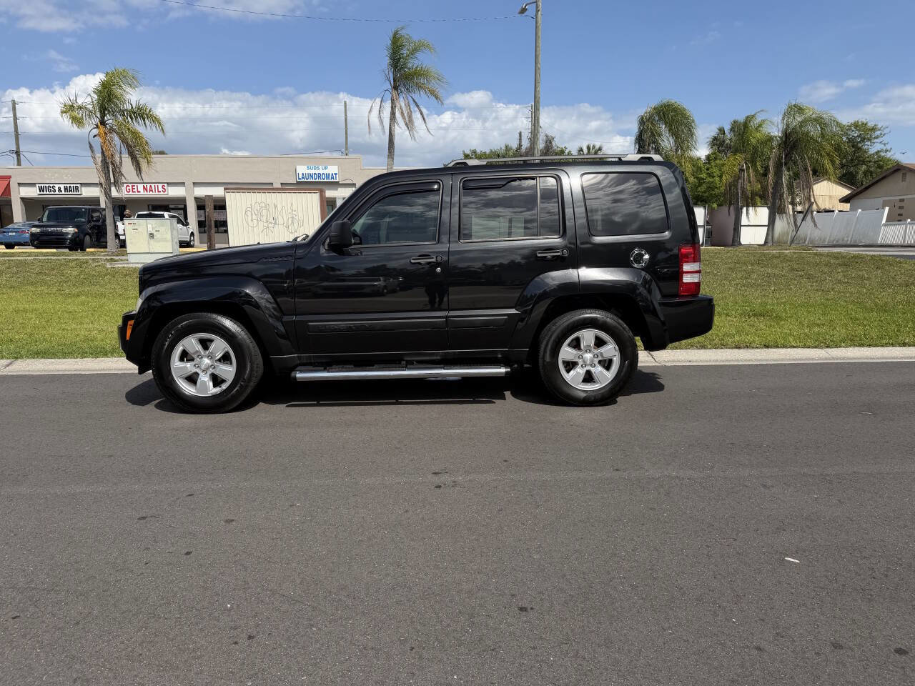 Used 2012 Jeep Liberty Sport w/ Popular Equipment Group image 6