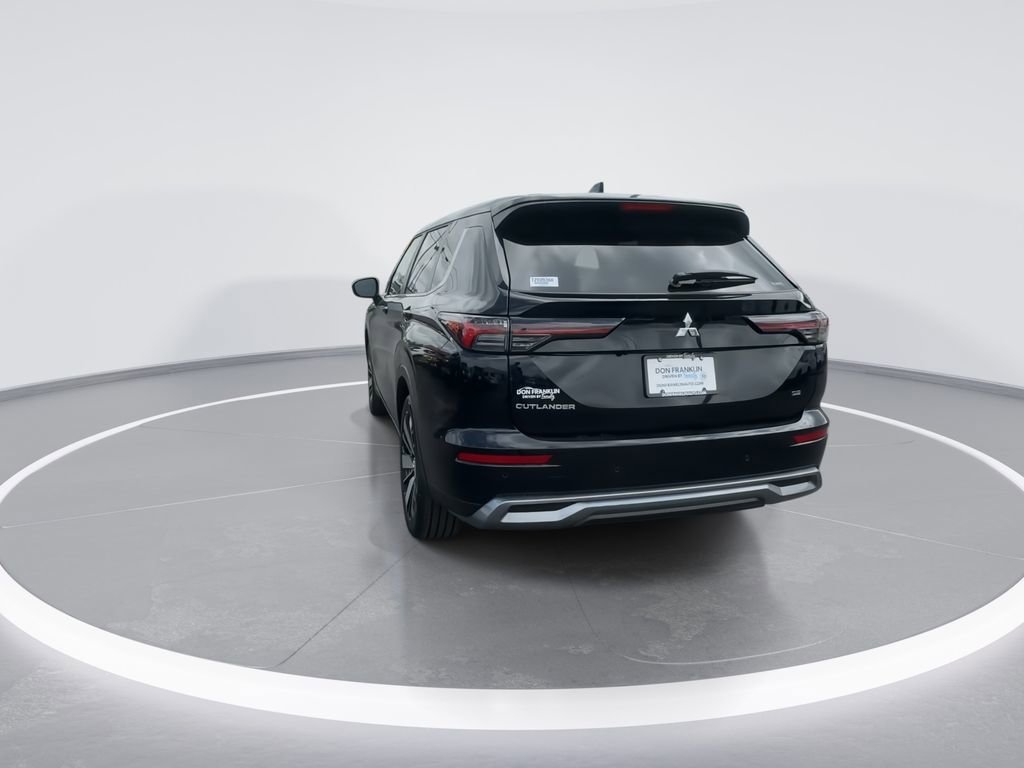 New 2026 Mitsubishi Outlander SE AWD/4WD image 7