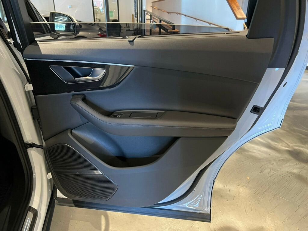 Used 2023 Audi Q7 3.0T Prestige image 27