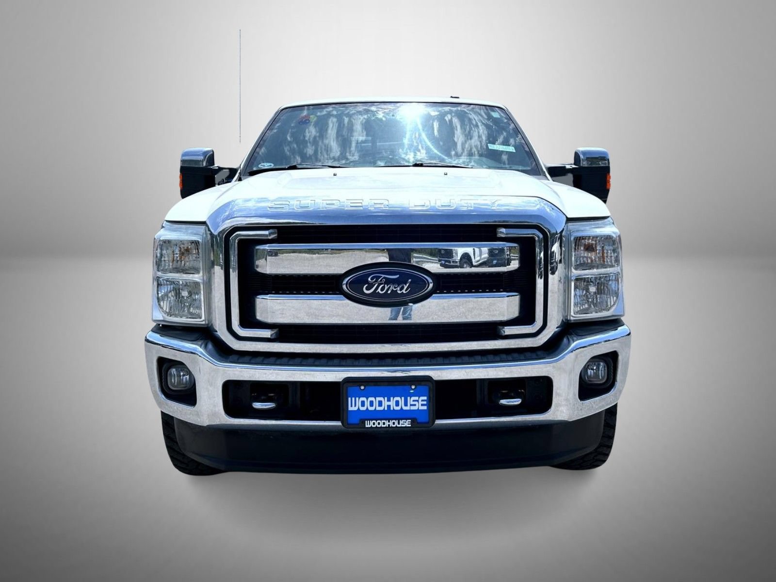Used 2015 Ford F250 Lariat w/ Lariat Ultimate Package AWD/4WD image 2