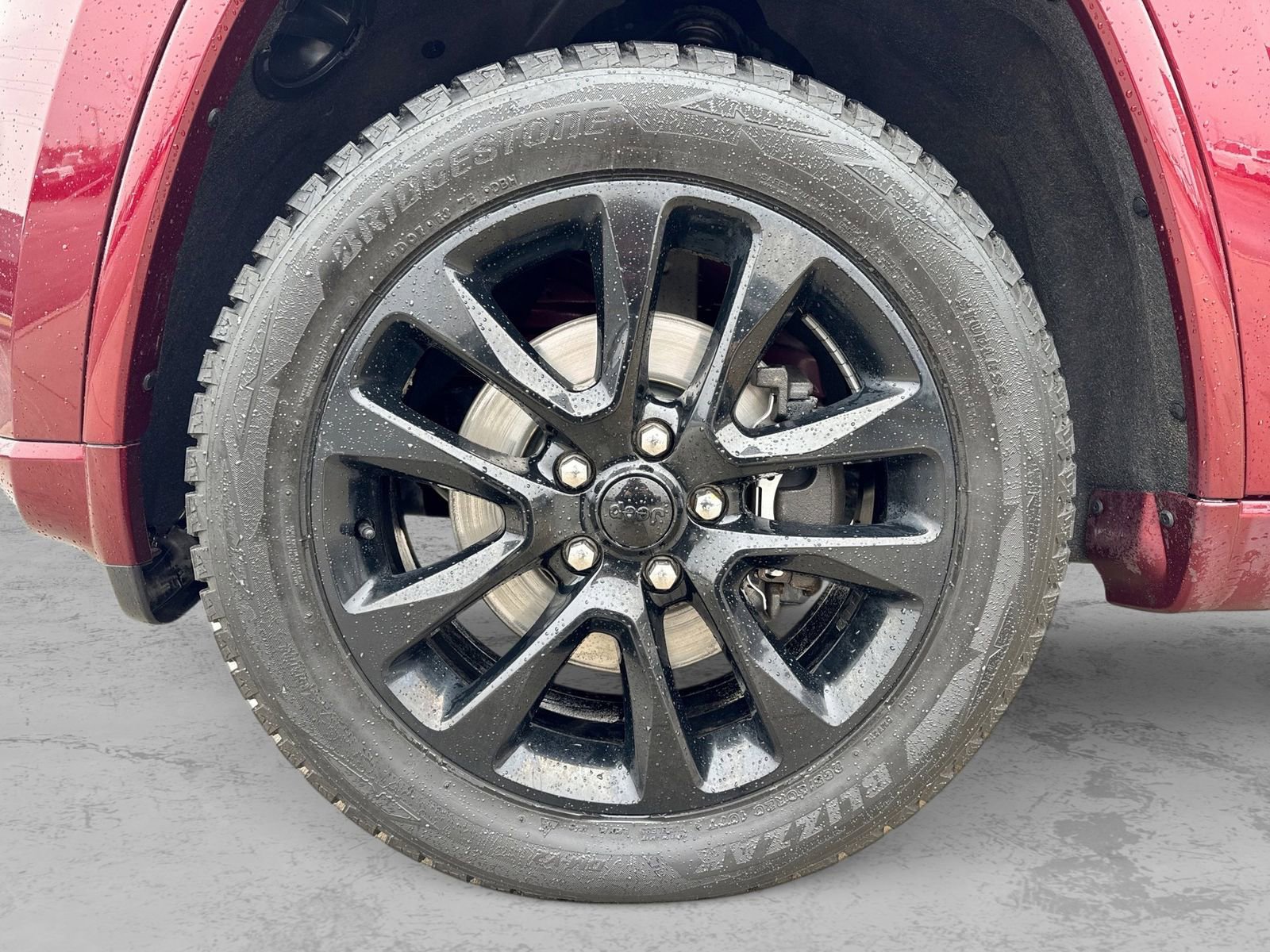 Used 2022 Jeep Grand Cherokee Altitude AWD/4WD image 14