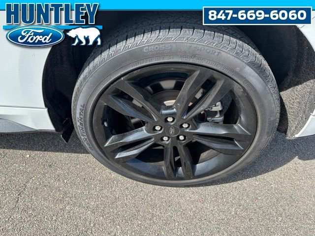 Used 2022 Ford Edge ST w/ Equipment Group 401A AWD/4WD image 8