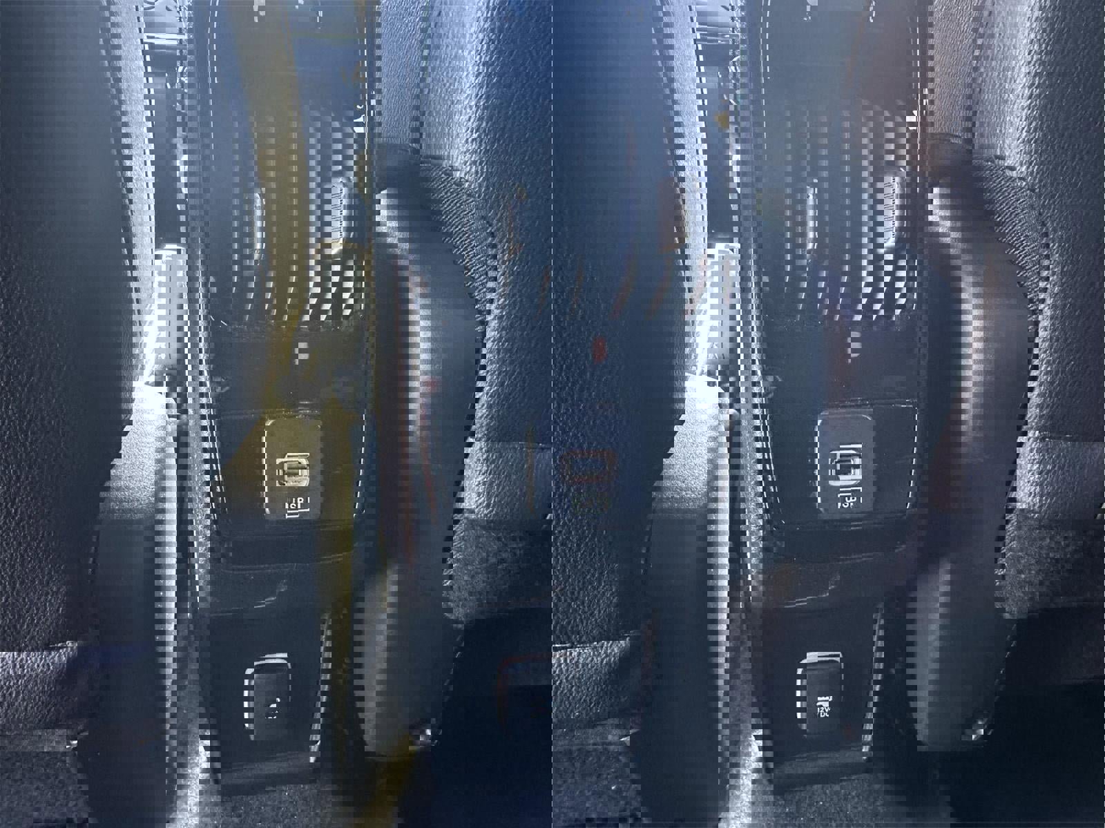 Used 2025 Jeep Compass Trailhawk image 38