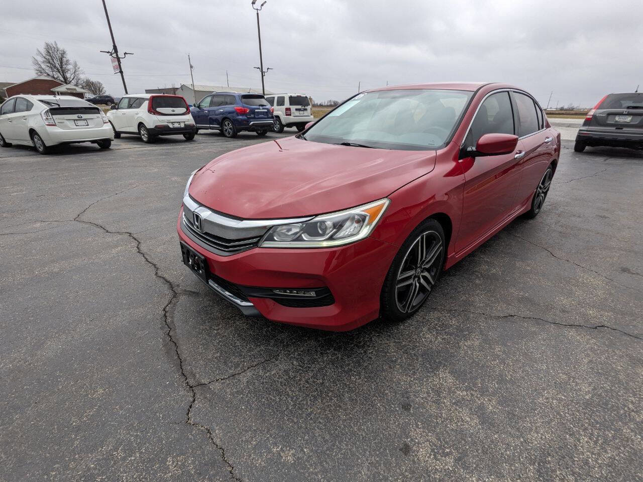 Used 2016 Honda Accord Sport image 4