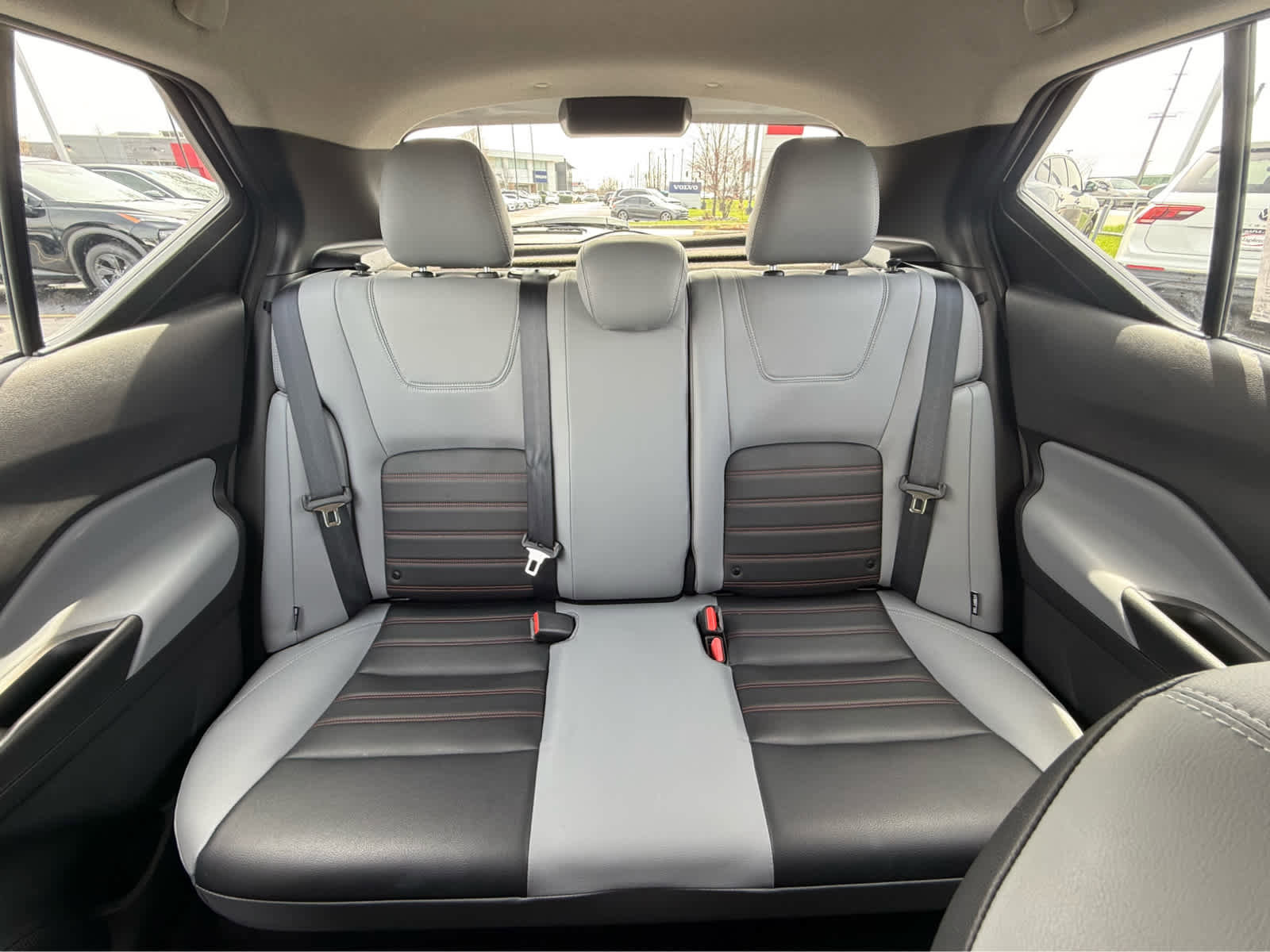 Used 2024 Nissan Kicks SR w/ SR Premium Package image 17