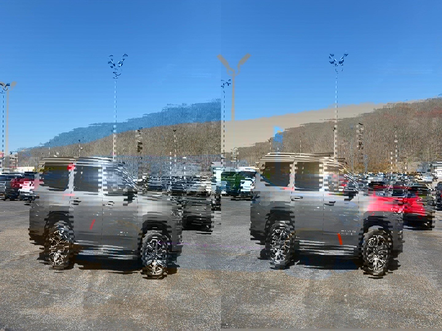 Used 2022 Jeep Wagoneer Series III w/ Flexible Seating Group image 3