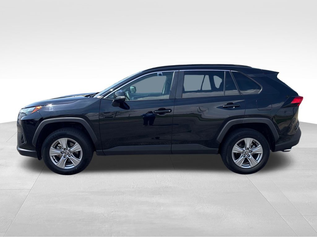 Used 2025 Toyota RAV4 XLE AWD/4WD video 2