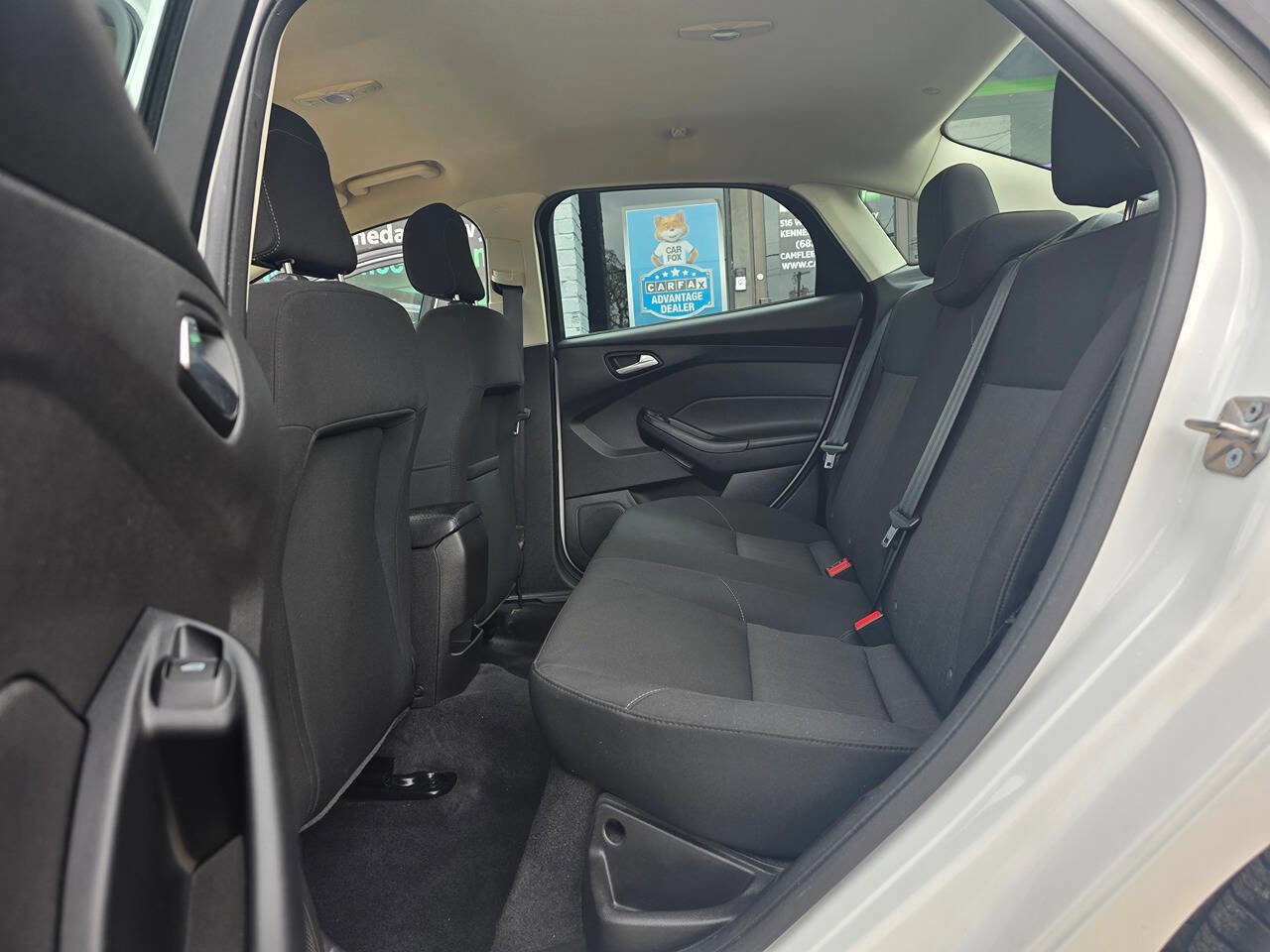 Used 2018 Ford Focus SE image 22