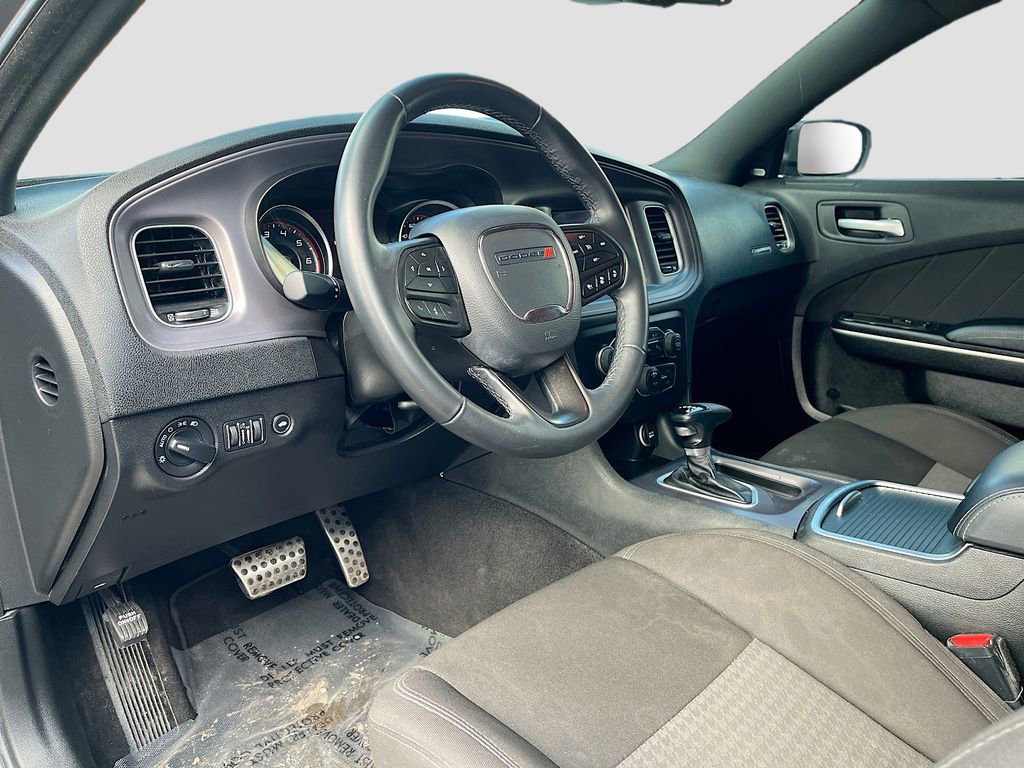 Used 2023 Dodge Charger GT w/ Technology Group AWD/4WD image 9