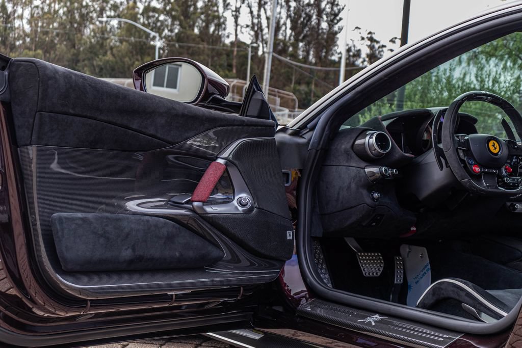 Certified 2023 Ferrari 812 Competizione RWD image 36
