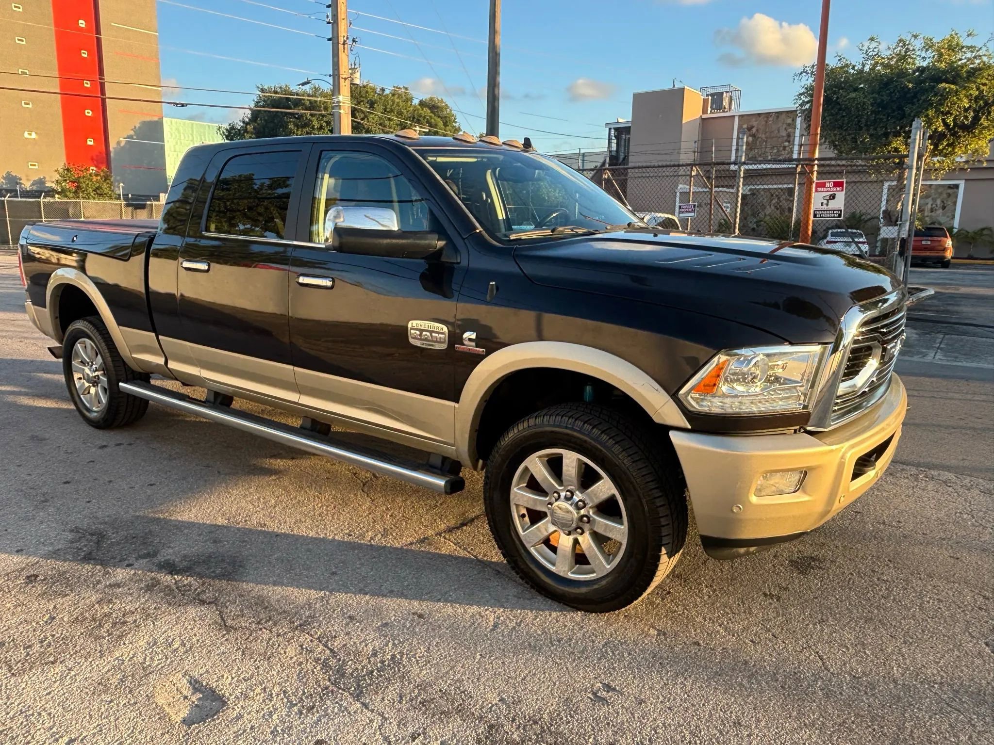 Used 2017 RAM 2500 Longhorn w/ Convenience Group image 5