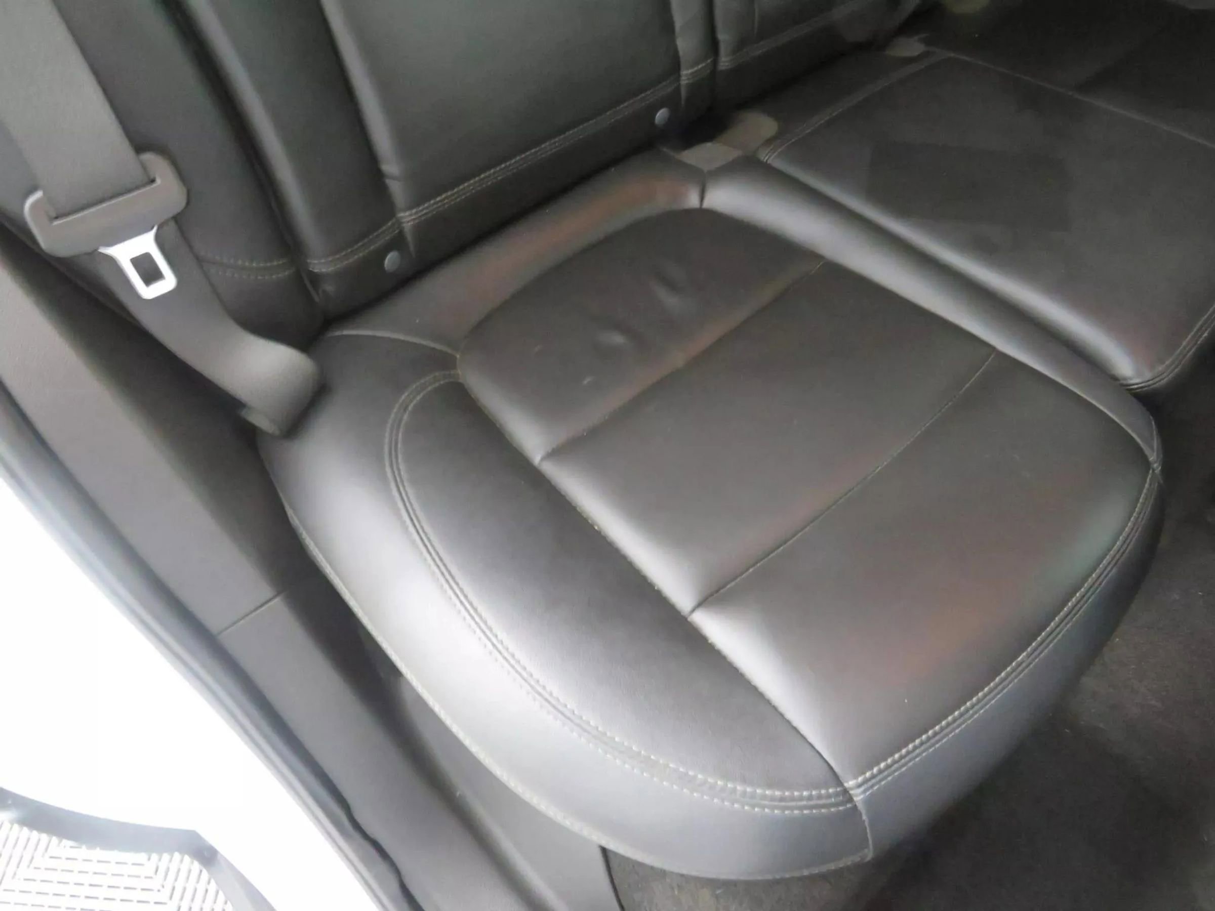 Used 2020 Buick Encore Essence image 38