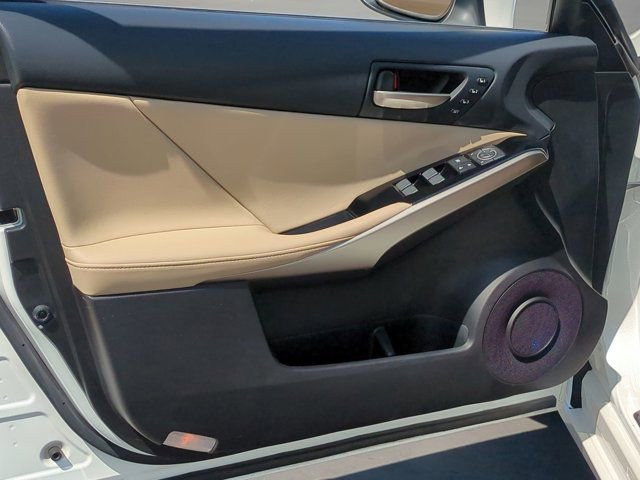 Used 2020 Lexus IS 300 w/ Navigation Package RWD image 14